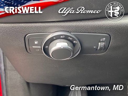 New 2024 Alfa Romeo Tonale Veloce image 34