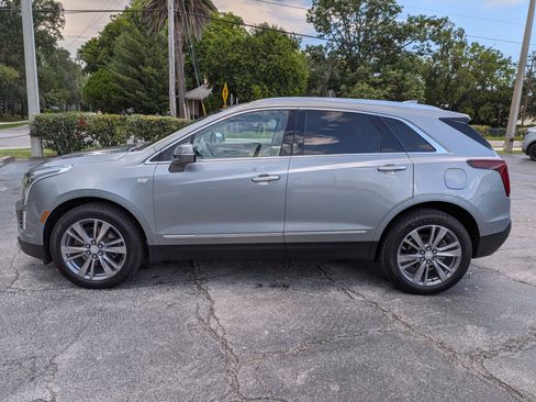 Used 2025 Cadillac XT5 Premium Luxury w/ Technology Package FWD image 7