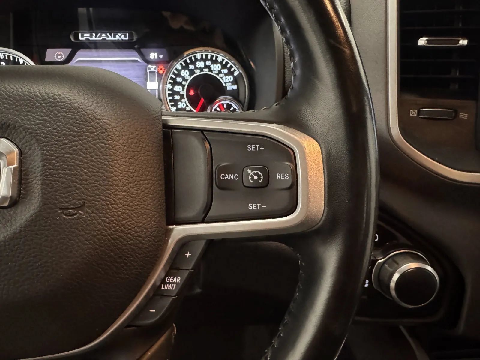 Used 2021 RAM 1500 Big Horn AWD/4WD image 23