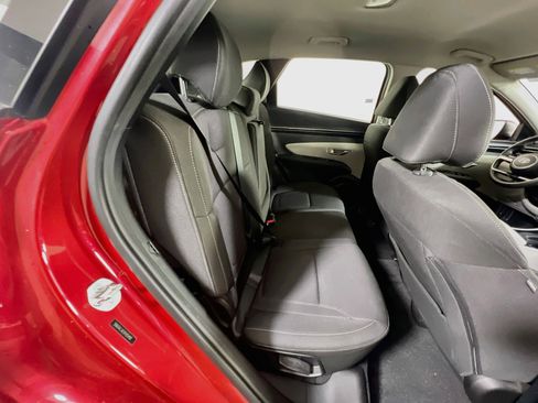 Used 2023 Hyundai Tucson SE AWD/4WD image 24