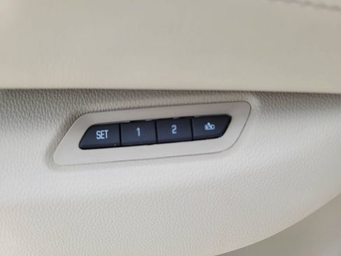 Used 2017 Cadillac Escalade 2WD image 48