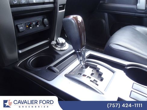 Used 2023 Toyota 4Runner Limited AWD/4WD image 37