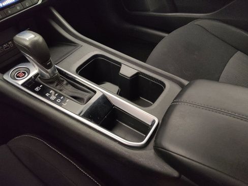 Used 2021 Nissan Sentra SV FWD image 26