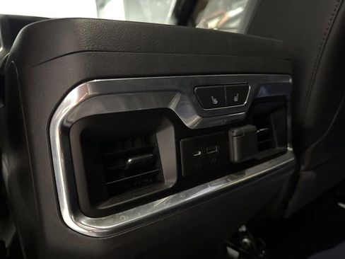 Used 2020 GMC Sierra 1500 AT4 w/ AT4 Premium Package AWD/4WD image 16