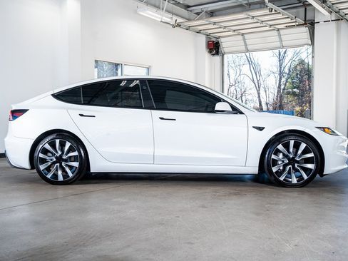 Used 2025 Tesla Model 3 Long Range image 5