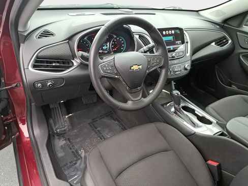 Used 2016 Chevrolet Malibu LT w/ Driver Confidence Package image 16