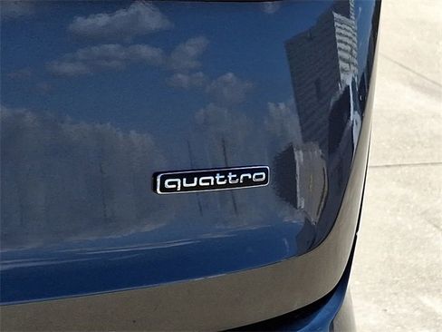 New 2026 Audi Q7 2.0T Premium image 22