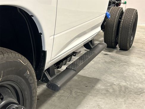 New 2026 RAM 3500 Tradesman image 12