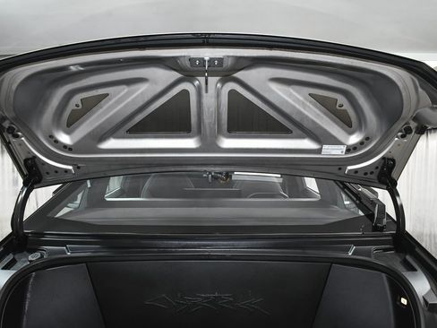 Used 2025 Tesla Cybertruck AWD Crew Cab image 74