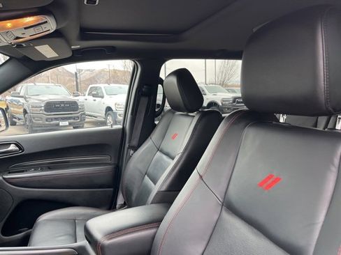 Used 2024 Dodge Durango GT image 15