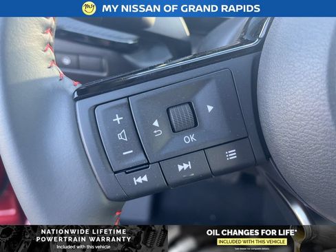 New 2026 Nissan Kicks SR AWD/4WD image 15