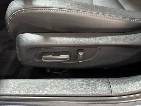 Used 2023 Honda Civic EX-L image 19