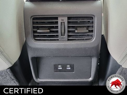 Used 2025 Nissan Rogue SV FWD image 18