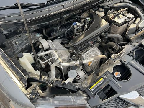 Used 2016 Nissan Rogue SL w/ SL Premium Package image 42