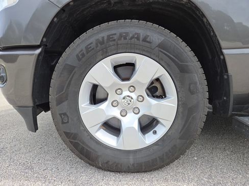 Used 2020 RAM 1500 Big Horn RWD image 20