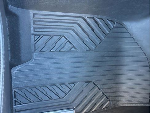 Used 2020 GMC Sierra 2500 AT4 w/ AT4 Premium Package image 39