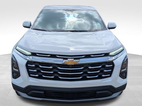 New 2027 Chevrolet Equinox LT FWD image 3