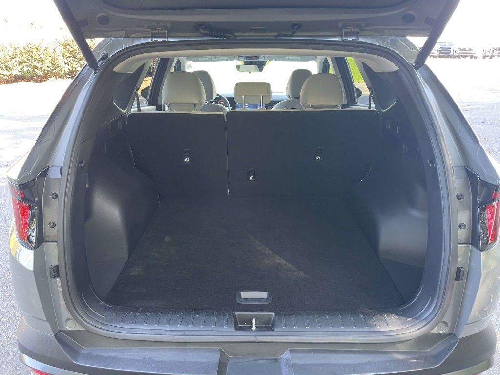 Certified 2025 Hyundai Tucson SEL FWD image 8