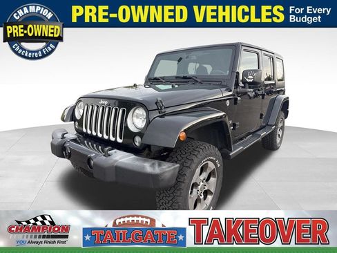 Used 2016 Jeep Wrangler Unlimited Sahara AWD/4WD image 1