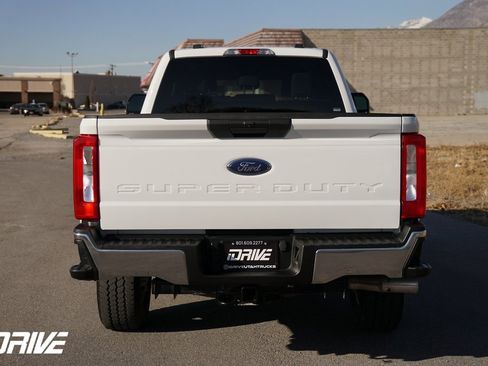 Used 2024 Ford F250 XLT w/ FX4 Off-Road Package image 9