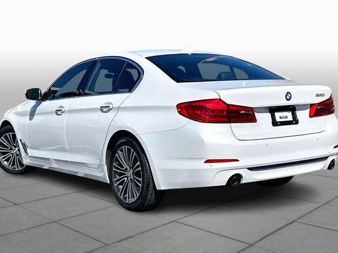 Used 2018 BMW 530i w/ Premium Package image 12
