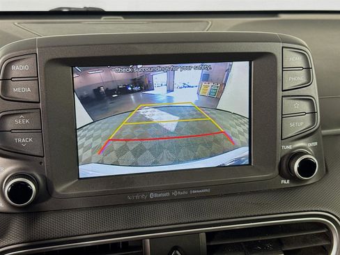 Used 2021 Hyundai Kona SEL Plus image 17