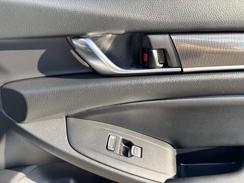 Used 2022 Honda Accord Sport image 15