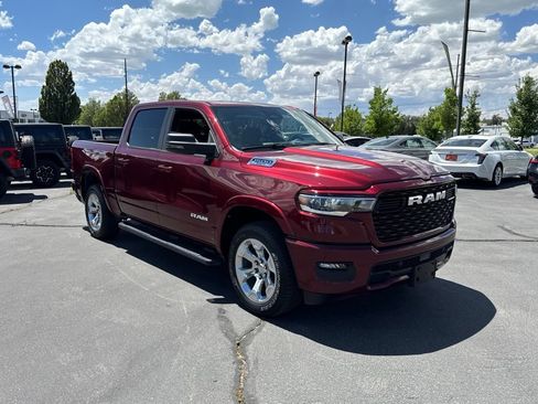 Used 2025 RAM 1500 Big Horn AWD/4WD image 9