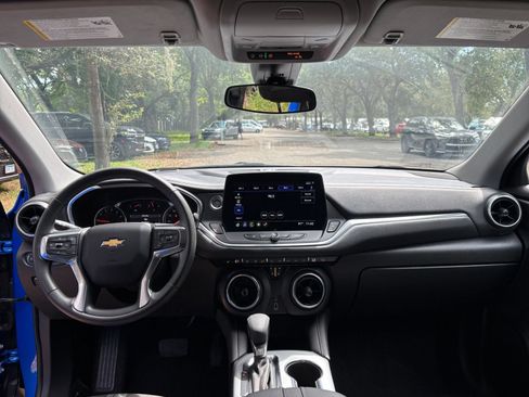 Used 2026 Chevrolet Blazer LT FWD image 28