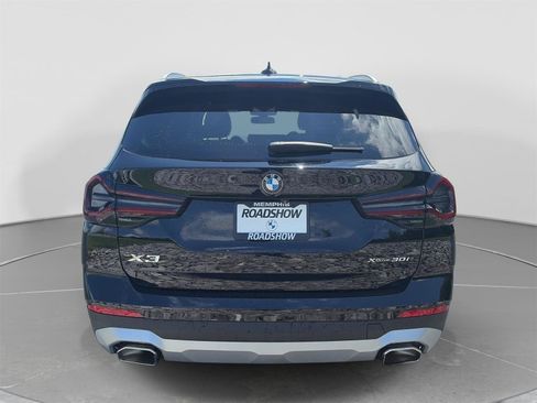 Used 2023 BMW X3 xDrive30i w/ Convenience Package AWD/4WD image 4