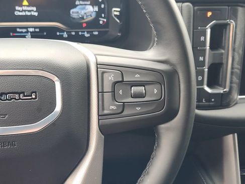 Used 2024 GMC Yukon XL Denali AWD/4WD image 29