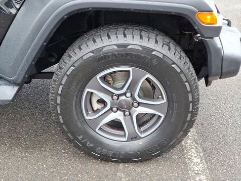 Certified 2020 Jeep Wrangler Unlimited Sport image 9