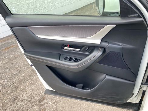 Used 2024 MAZDA CX-90 3.3 Turbo w/ Premium Plus Pkg image 22