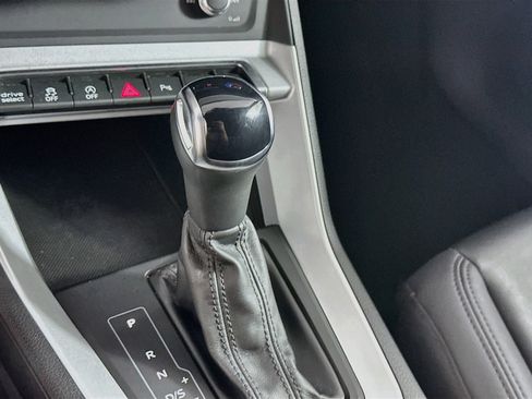 Used 2025 Audi Q3 2.0T Premium AWD/4WD image 24