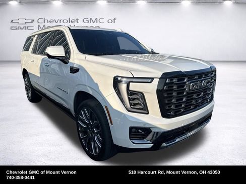 Used 2025 GMC Yukon XL Denali Ultimate AWD/4WD image 8