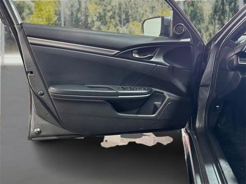 Used 2020 Honda Civic Sport image 16