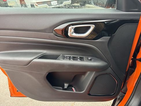 New 2026 Jeep Compass Latitude image 19