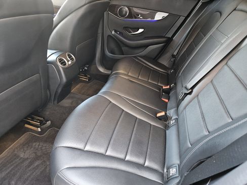 Certified 2020 Mercedes-Benz GLC 300 w/ Premium Package image 29