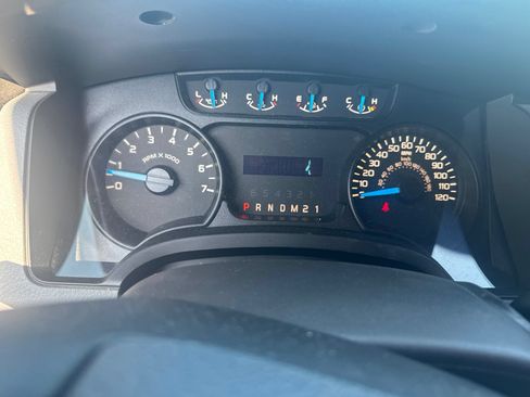 Used 2014 Ford F150 STX w/ Equipment Group 201A Mid AWD/4WD image 5