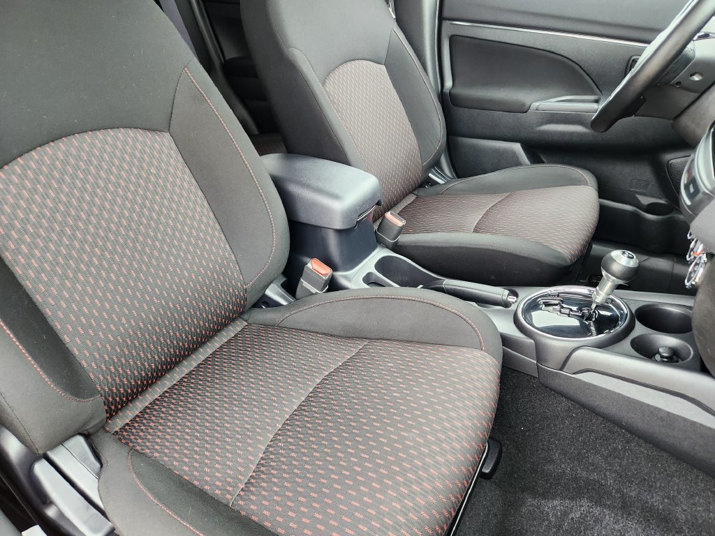 Used 2016 Mitsubishi Outlander Sport AWD image 23