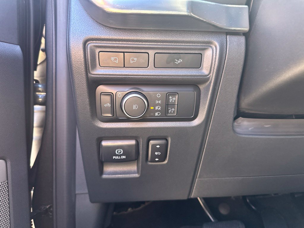 Used 2022 Ford F150 Lariat w/ Equipment Group 502A High AWD/4WD image 15
