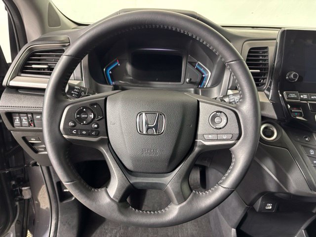 Used 2024 Honda Odyssey EX-L image 12