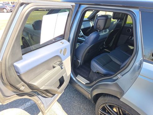 Used 2019 Land Rover Range Rover Sport HSE Dynamic image 15