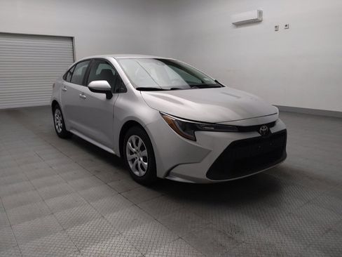 Used 2022 Toyota Corolla LE image 13