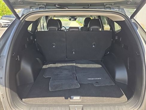 Used 2022 Hyundai Tucson Limited FWD image 13