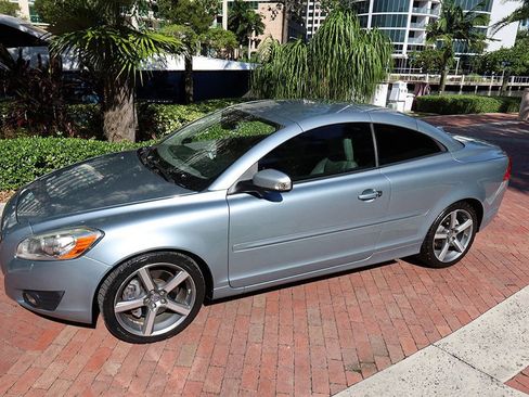Used 2012 Volvo C70 T5 image 26