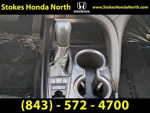 Used 2019 Toyota Camry XSE image 18