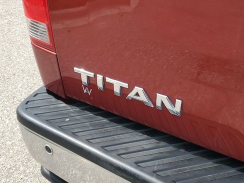 Used 2013 Nissan Titan SV w/ SV Value Truck Pkg RWD image 28