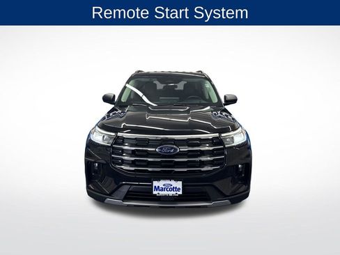 Certified 2025 Ford Explorer Active w/ Active Comfort Package AWD/4WD image 9