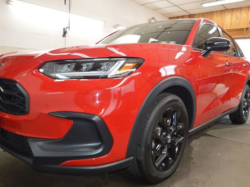 Used 2025 Honda HR-V Sport image 23